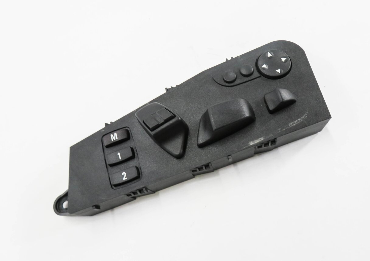 2008 BMW X5 (E70) RIGHT FRONT PASSENGER MEMORY SEAT ADJUSTMENT SWITCH BUTTON