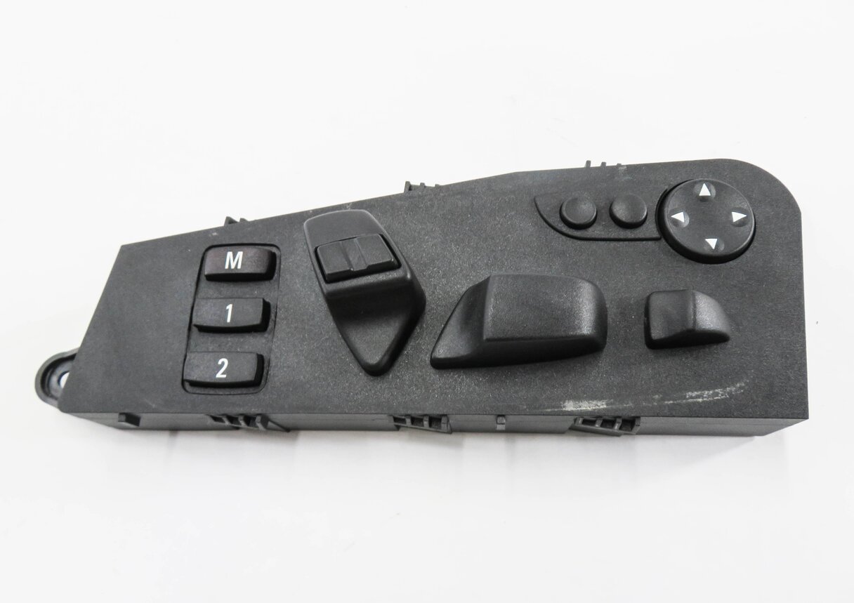 Thumbnail 2: 2008 BMW X5 (E70) RIGHT FRONT PASSENGER MEMORY SEAT ADJUSTMENT SWITCH BUTTON