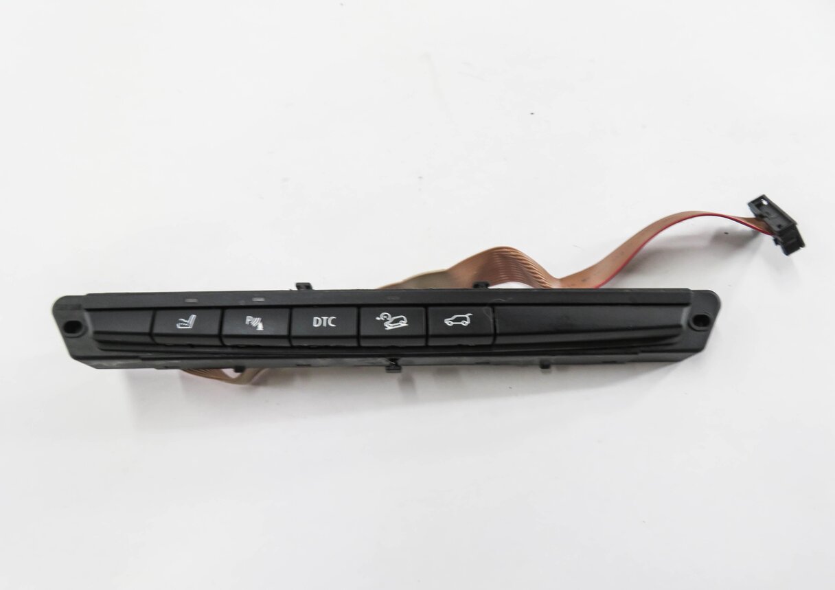 Thumbnail 3: 2008 BMW X5 (E70) PDC DTC HILL DESCENT SWITCH BUTTON PANEL
