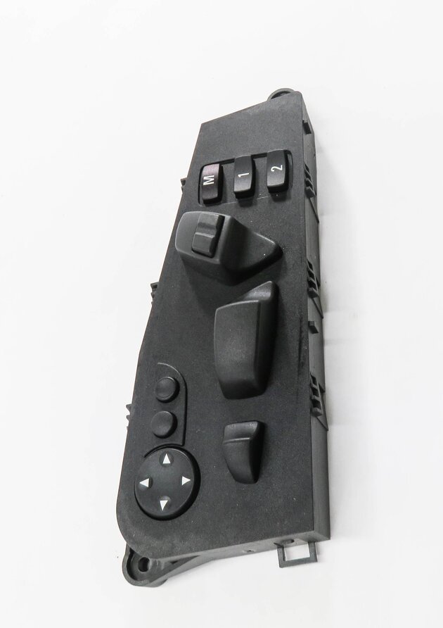 Thumbnail 3: 2008 BMW X5 (E70) LEFT FRONT DRIVER MEMORY SEAT ADJUSTMENT SWITCH BUTTON