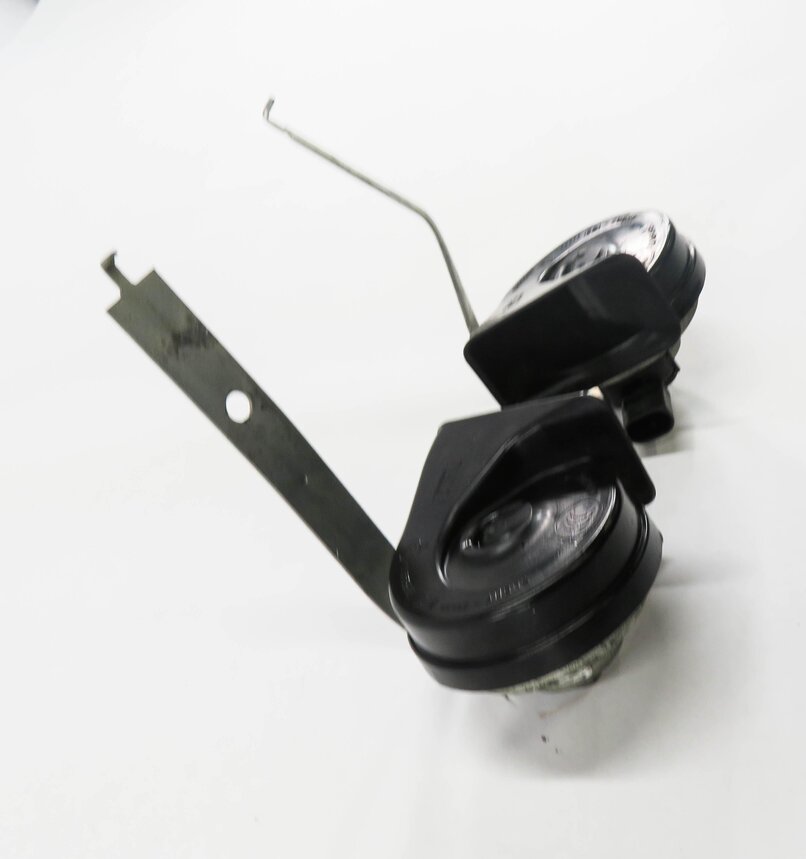 Thumbnail 3: 2007-2011 BMW X5 X6 (E70 E71) HIGH & LOW TONE SAFETY HORN SET-2