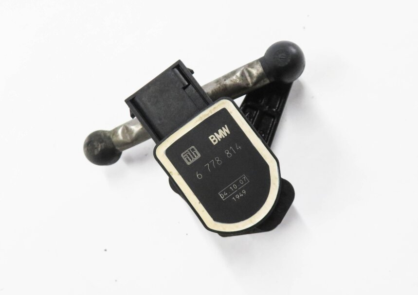 Thumbnail 1: 2008 BMW X5 (E70) LEFT FRONT DRIVER SUSPENSION HEIGHT LEVEL SENSOR