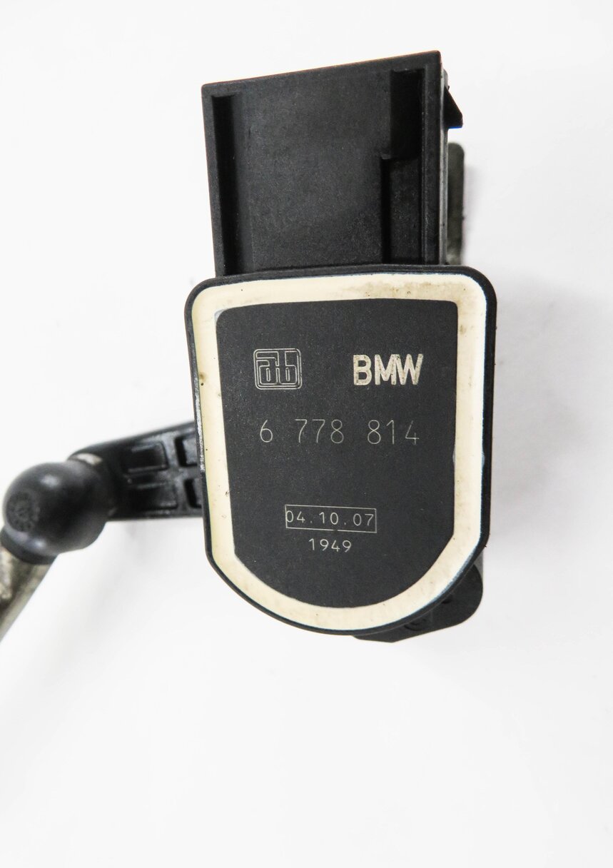 Thumbnail 6: 2008 BMW X5 (E70) LEFT FRONT DRIVER SUSPENSION HEIGHT LEVEL SENSOR