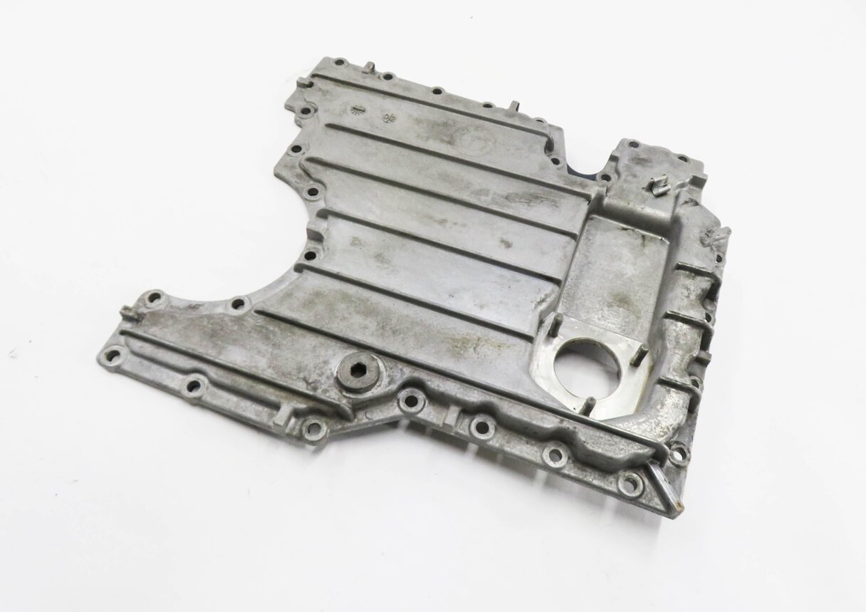Thumbnail 1: 2007-2010 BMW X5 (E70) 4.8L N62 V8 ENGINE - LOWER MOTOR OIL FLUID PAN SUMP LID