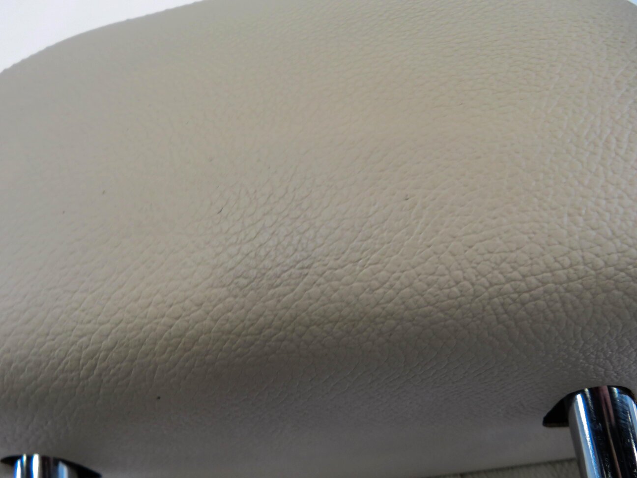Thumbnail 10: 2008 BMW X5 (E70) FRONT LEFT & RIGHT SEAT HEADREST SET-2 (BEIGE LEATHER)