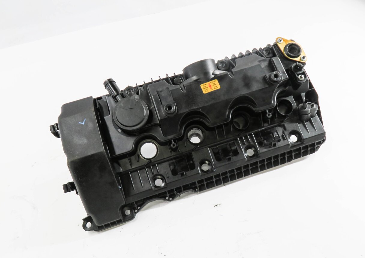 02-10 BMW 545i 550i 645i 745i 750i X5 (E53 E60 E63 E65 E66) V8 LEFT VALVE COVER