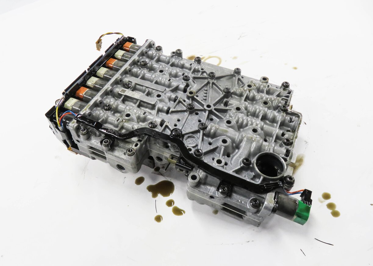 Thumbnail 4: 2013 BMW 535iGT 535i (F07 F10) 8HP-45Z - A/T AUTOMATIC TRANSMISSION VALVE BODY