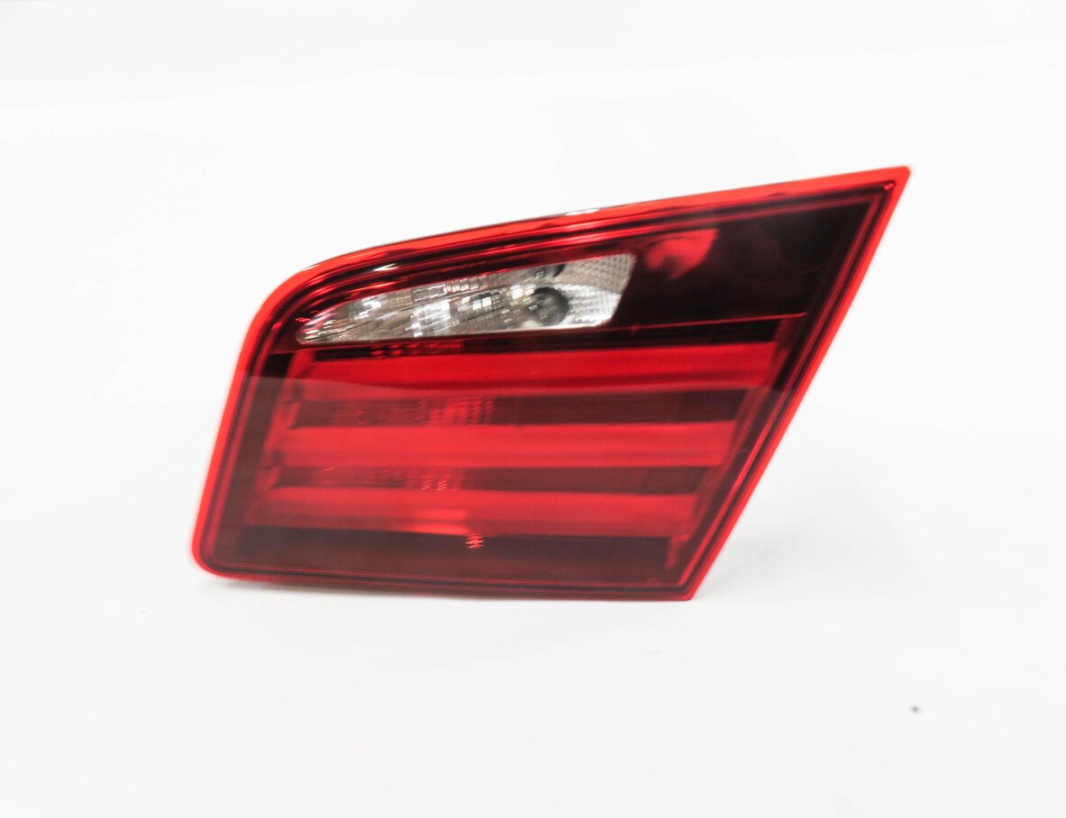 Thumbnail 3: 2011-2013 BMW 528i 535i 550i M5 (F10) RIGHT REAR TRUNK TAILLIGHT LIGHT LAMP