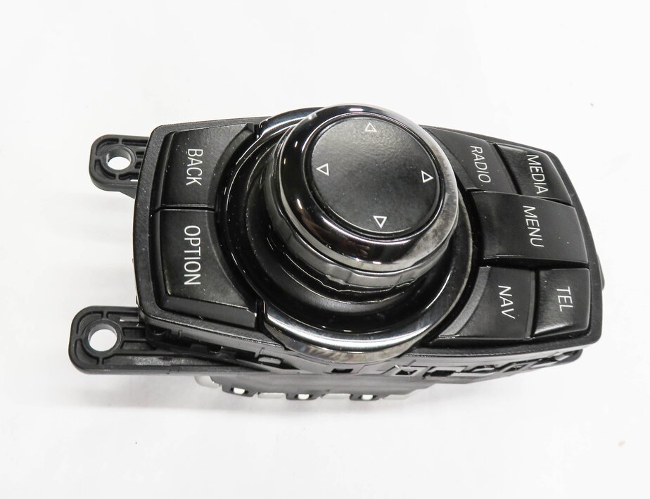 Thumbnail 5: 2013 BMW 535i (F10) RADIO STEREO MEDIA GPS NAVIGATION i-DRIVE CONTROL SWITCH