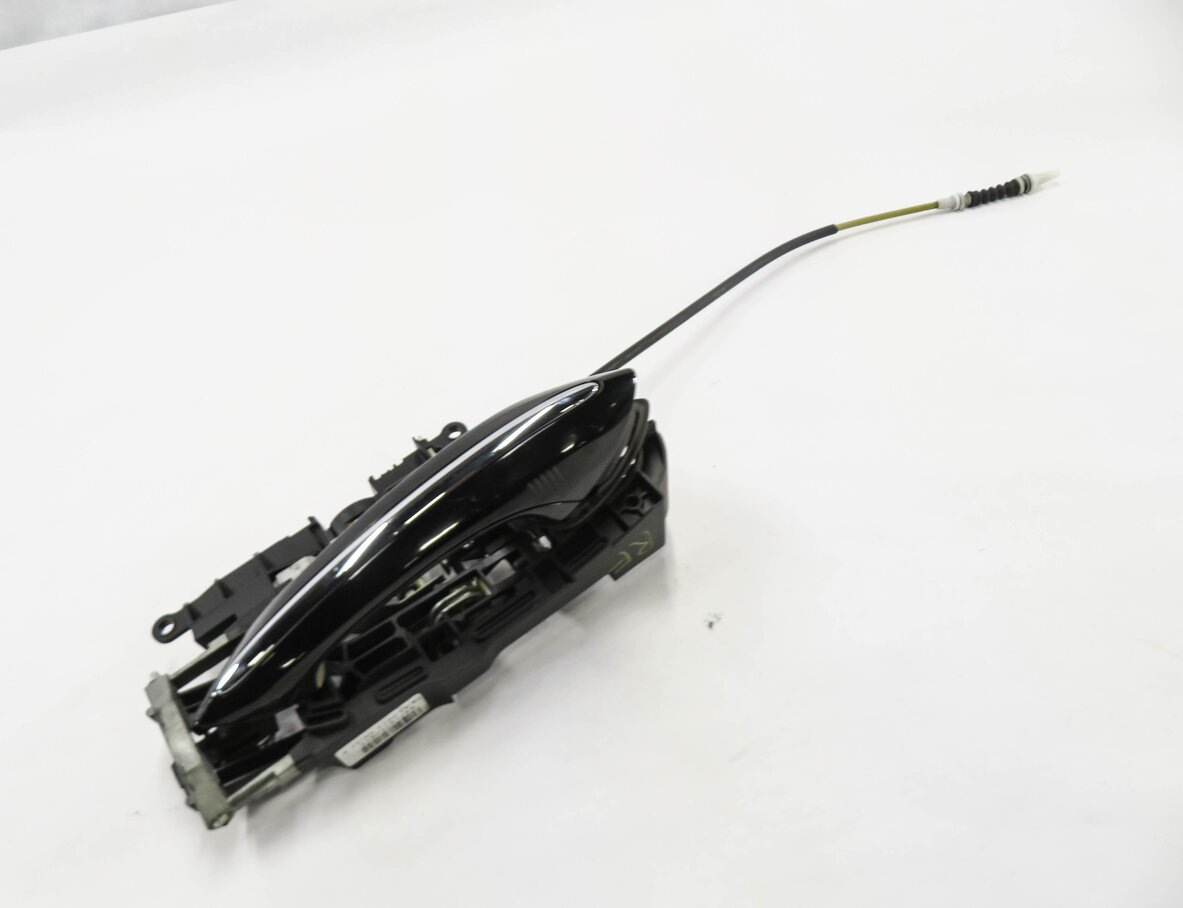 Thumbnail 1: 09-18 BMW 528i 535i 550i 740i 750i 760i RIGHT FRONT COMFORT DOOR HANDLE (BLACK)
