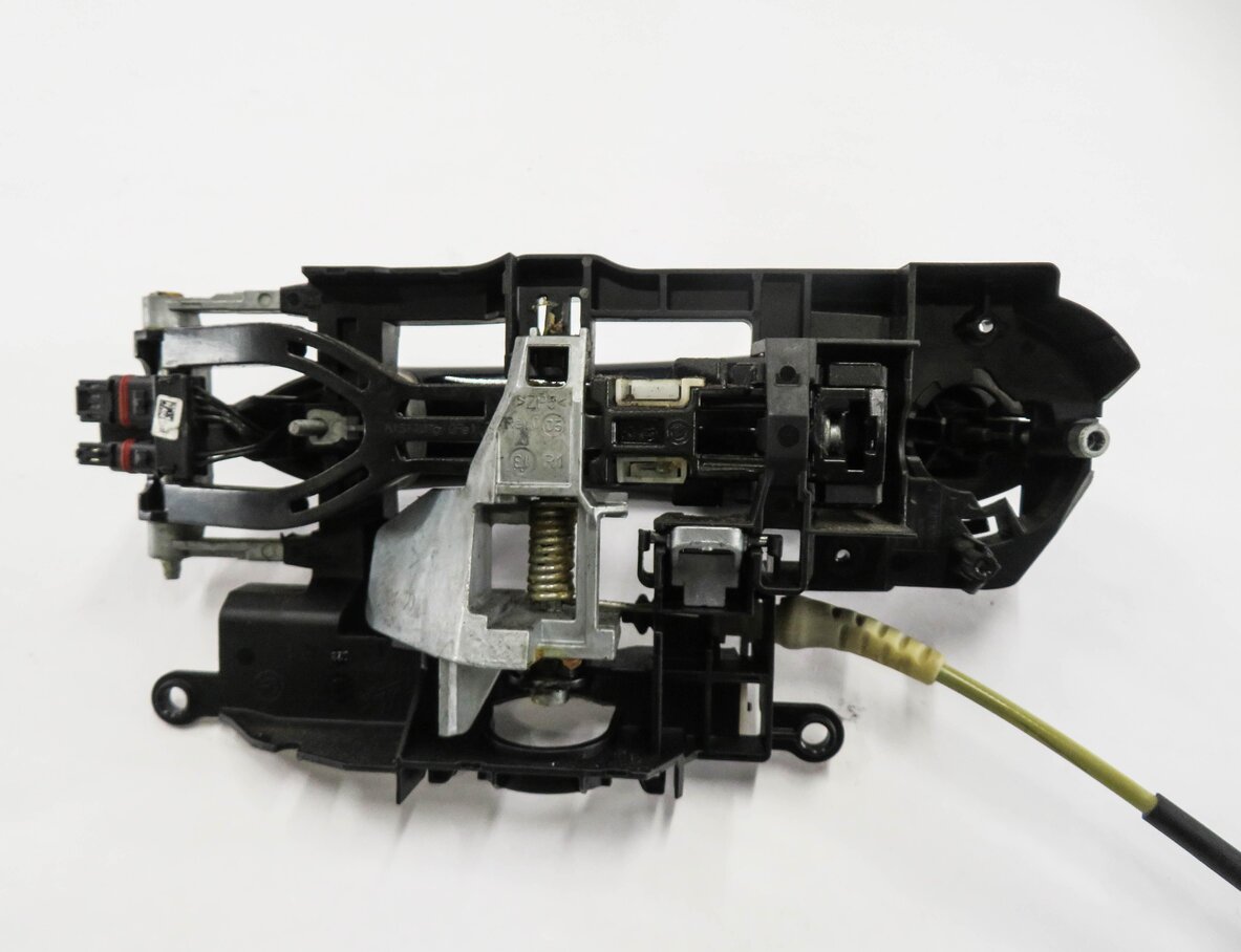 Thumbnail 6: 09-18 BMW 528i 535i 550i 740i 750i 760i RIGHT FRONT COMFORT DOOR HANDLE (BLACK)