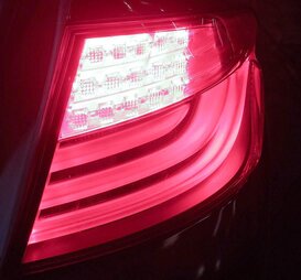 Thumbnail 2: 2011-2013 BMW 528i 535i 550i M5 (F10) RIGHT PASSENGER TAILLIGHT BRAKE LIGHT LAMP
