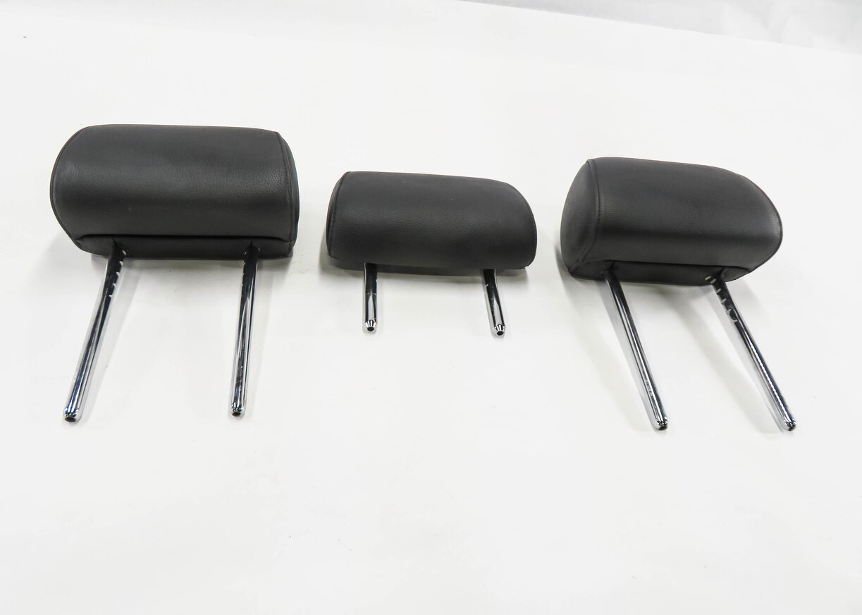 Thumbnail 2: 2013 BMW 535i (F10) REAR SEAT - LEFT / CENTER / RIGHT - HEADREST SET (BLACK)