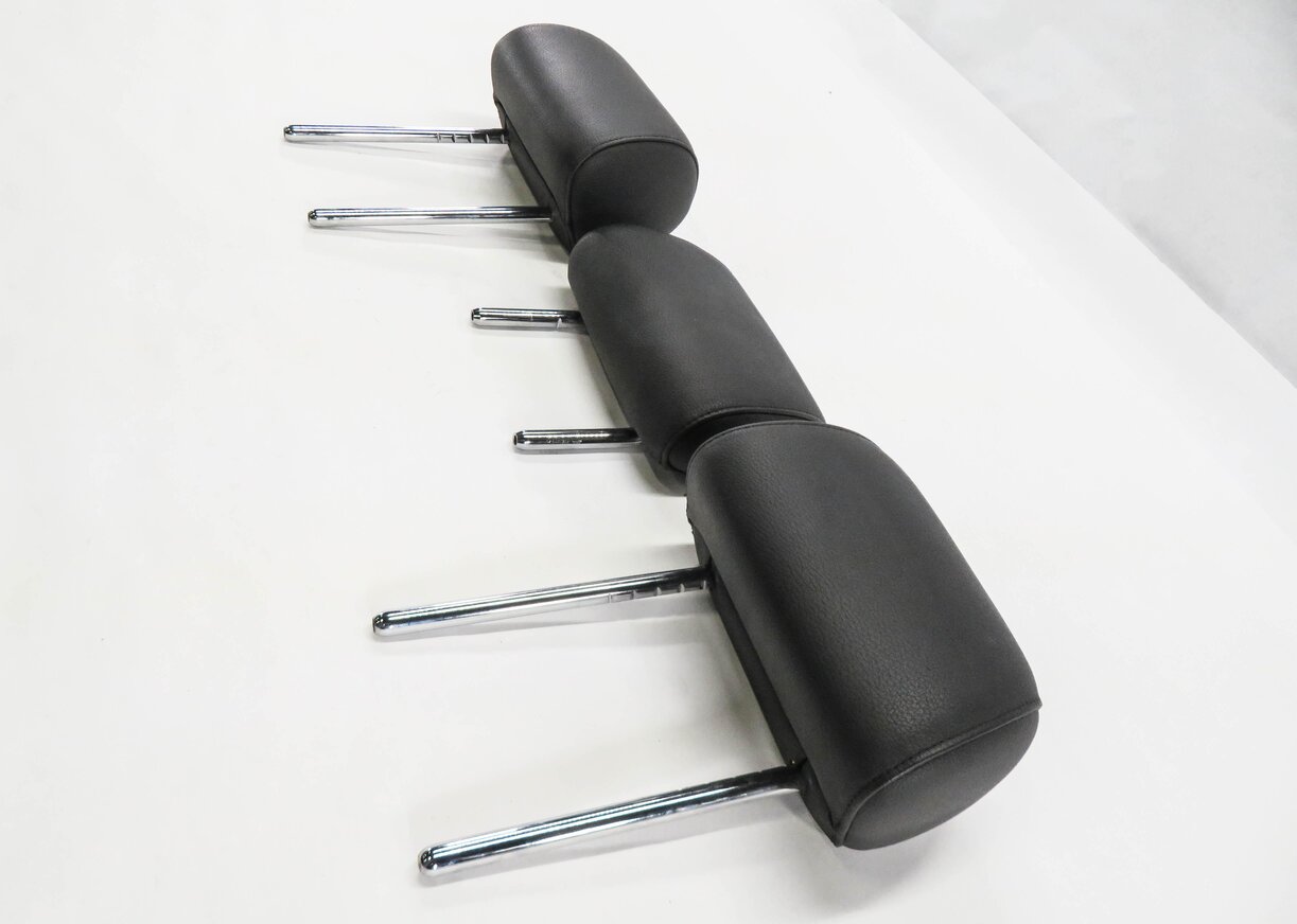 Thumbnail 4: 2013 BMW 535i (F10) REAR SEAT - LEFT / CENTER / RIGHT - HEADREST SET (BLACK)