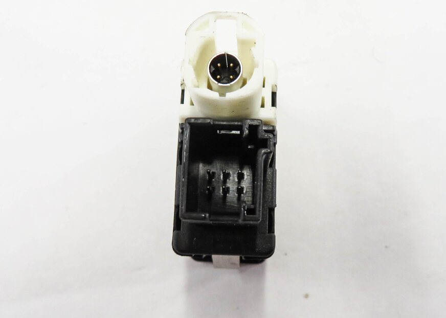 Thumbnail 5: 2013 BMW 535i (F10) RADIO STEREO AUX AUXILIARY AUDIO IN INPUT JACK w/ USB