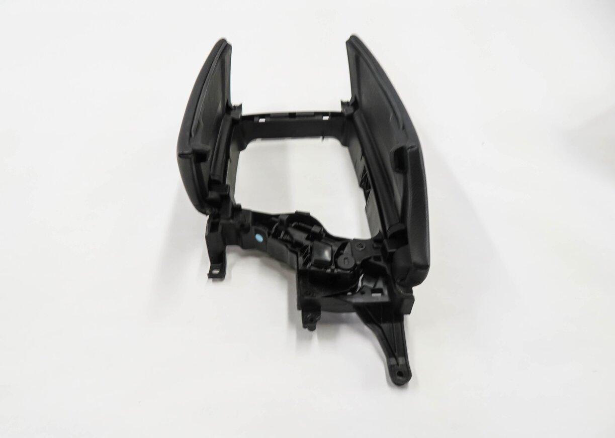 Thumbnail 6: 2012-2016 BMW 528i 535i 550i (F10) FRONT CENTER CONSOLE ARMREST LID (BLACK)