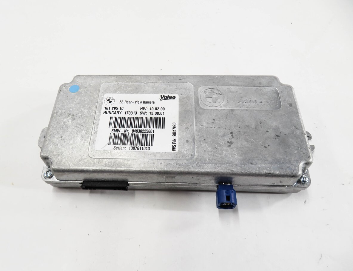 Thumbnail 2: 10-19 BMW 328i 330i 335i 528i 535i 550i 740i 750i M3 M4 - REARVIEW CAMERA MODULE