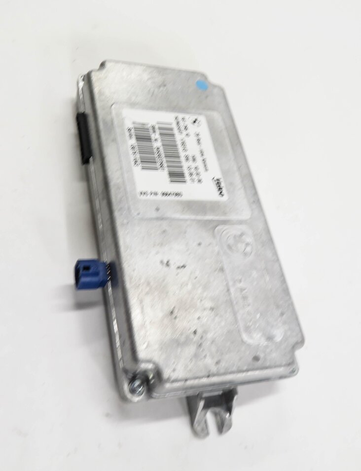 Thumbnail 4: 10-19 BMW 328i 330i 335i 528i 535i 550i 740i 750i M3 M4 - REARVIEW CAMERA MODULE
