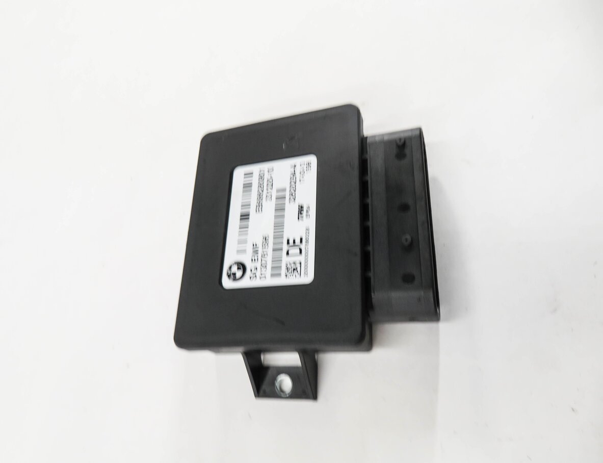 Thumbnail 3: 11-19 BMW 528i 535i 550i 640i 650i M5 M6 X3 X4 - PARKING BRAKE CONTROL MODULE