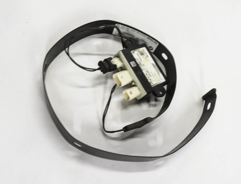 Thumbnail 4: 12-17 BMW 328i 335i 428i 435i 535i 550i 740i 750i 760i X3 X6 SMART OPENER MODULE