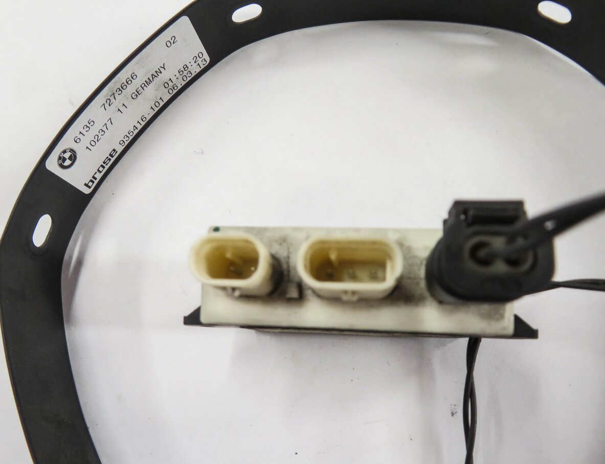 Thumbnail 7: 12-17 BMW 328i 335i 428i 435i 535i 550i 740i 750i 760i X3 X6 SMART OPENER MODULE