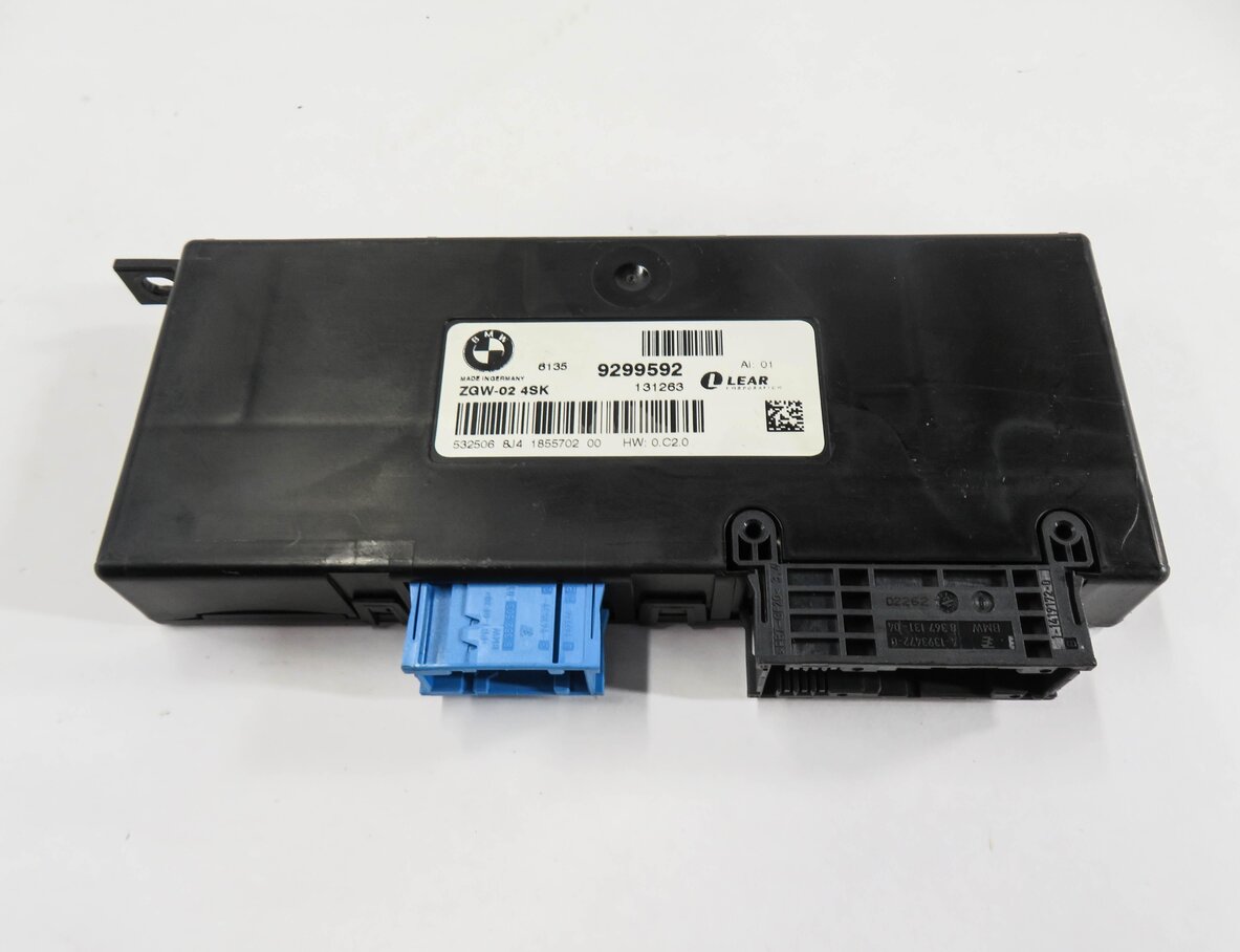 Thumbnail 2: 2013 BMW 535i (F10) CENTRAL GATEWAY CONTROL MODULE