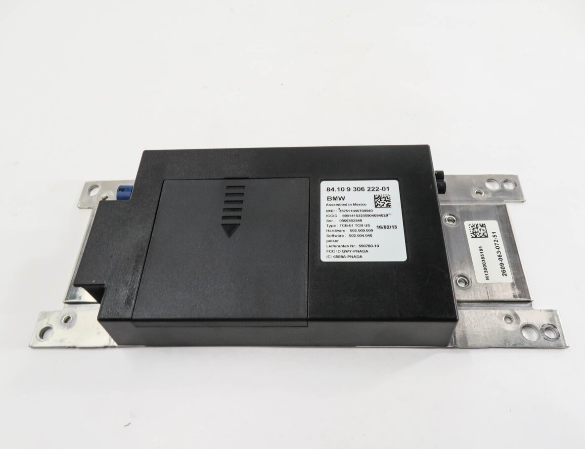 Thumbnail 2: 2013 BMW 535i (F10) BLUETOOTH TELEMATICS COMMUNICATION CONTROL MODULE