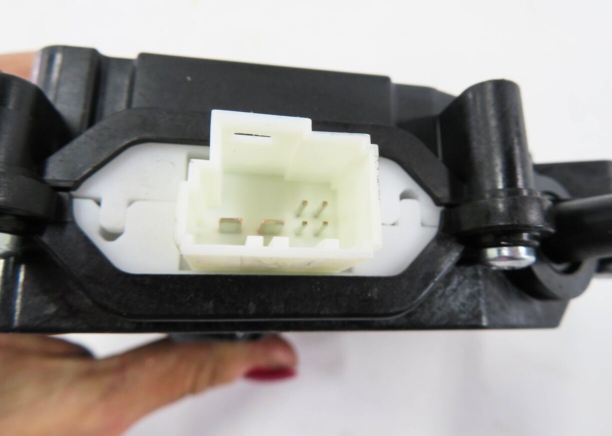Thumbnail 12: 2013 BMW 535i (F10) REAR TRUNK LOCK LATCH ACTUATOR w/ SOFT CLOSE MOTOR