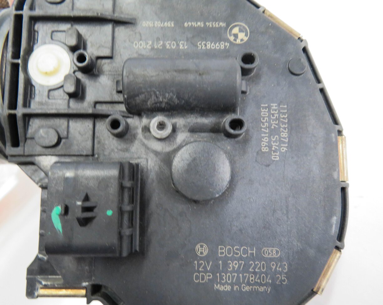 Thumbnail 6: 2010-2016 BMW M5 528i 535i 550i 740i 750i 760i (F01 F10) WINDSHIELD WIPER MOTOR