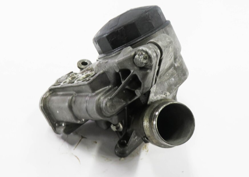 Thumbnail 5: 2013 BMW 535i (F10) 3.0L N55 TURBO ENGINE - OIL FILTER HOUSING w/ ADAPTER