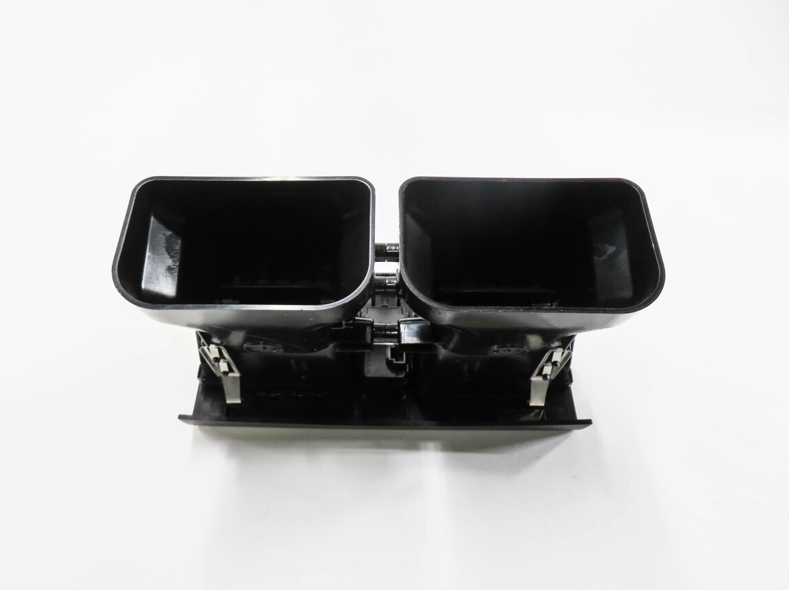 Thumbnail 6: 2010 MERCEDES GLK350 (X204) CENTER DASH HEATER A/C AIR VENT w/ HAZARD SWITCH