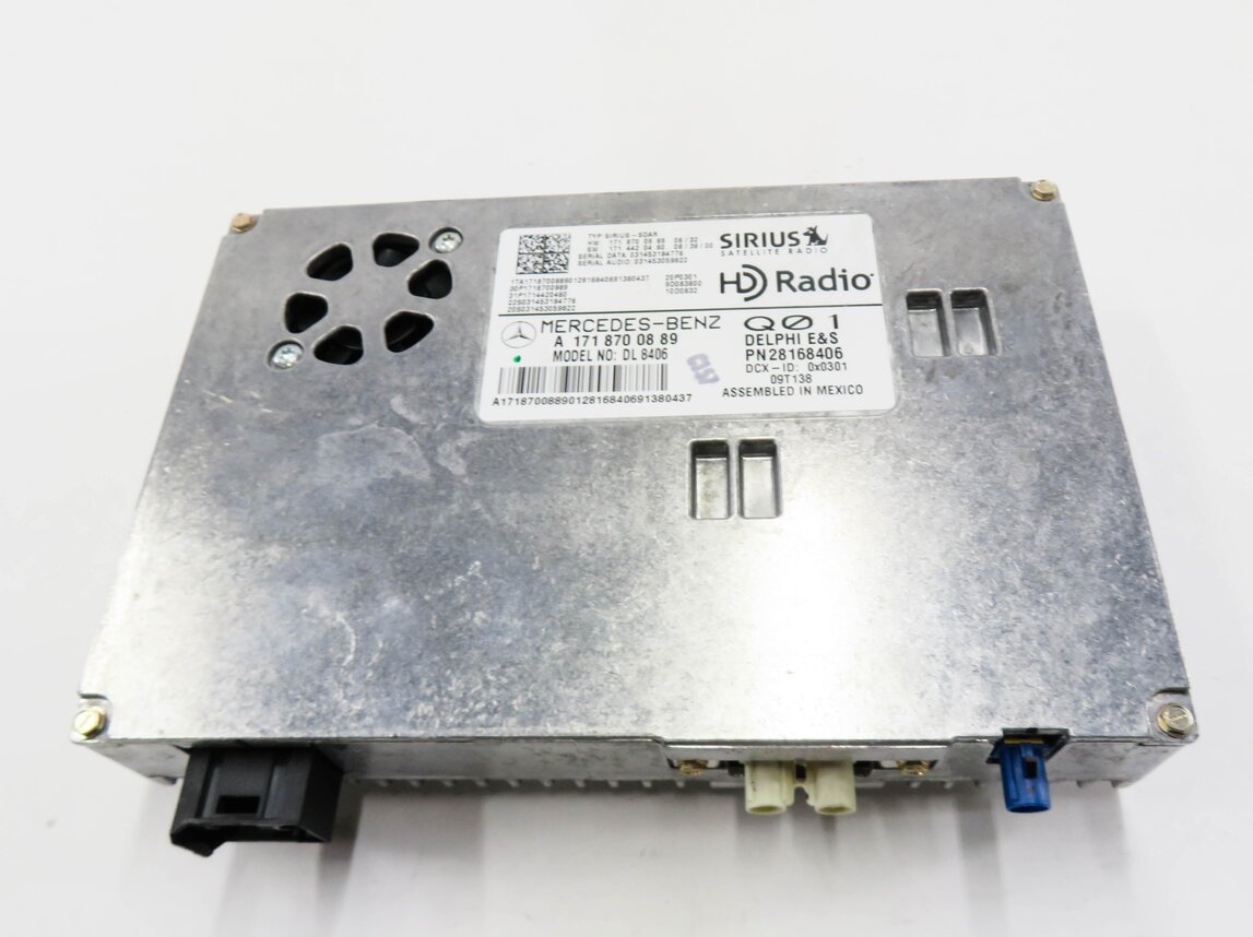Thumbnail 2: 2010 MERCEDES GLK350 (X204) SIRIUS SATELLITE RADIO RECEIVER CONTROL MODULE