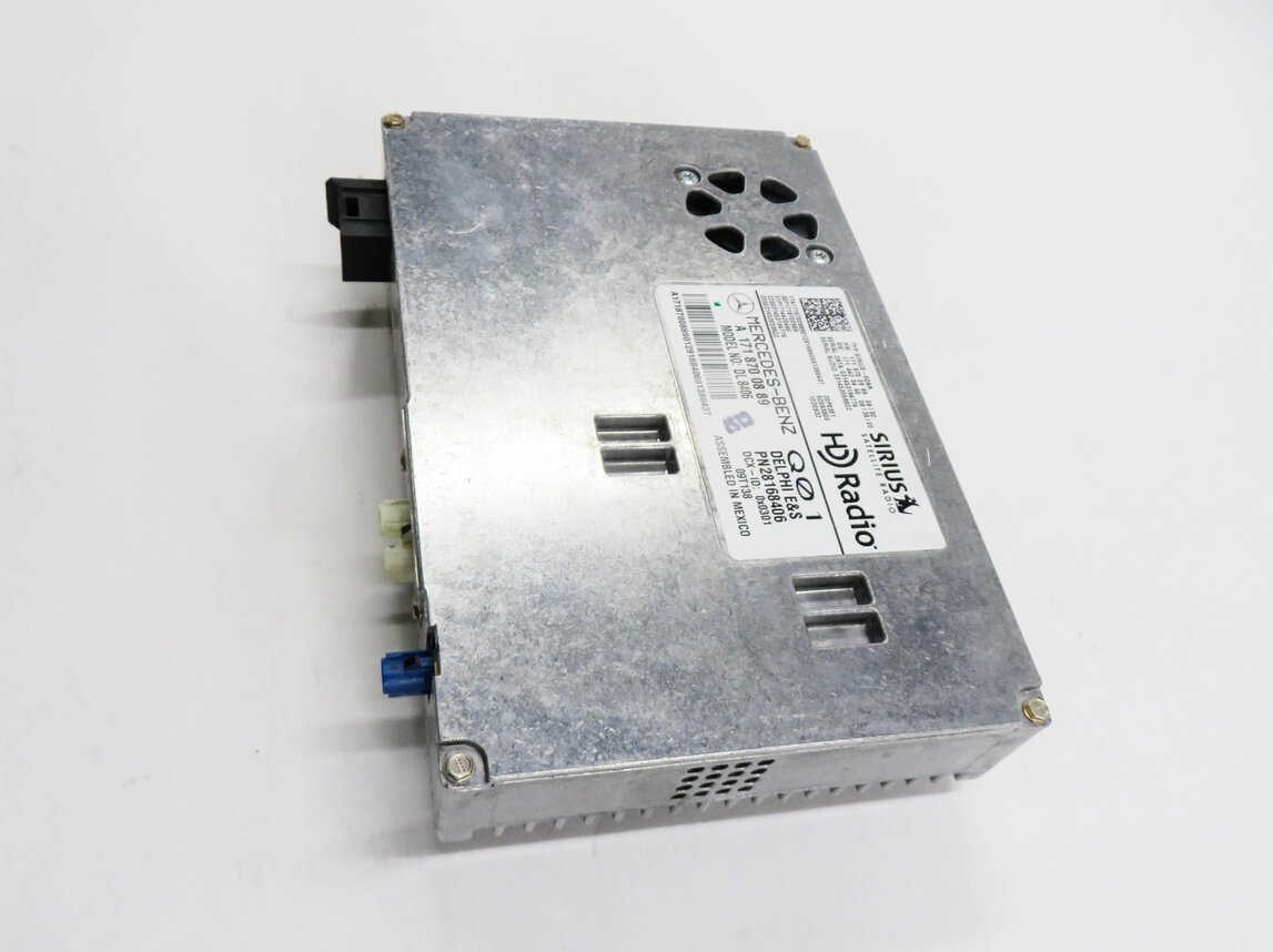 Thumbnail 4: 2010 MERCEDES GLK350 (X204) SIRIUS SATELLITE RADIO RECEIVER CONTROL MODULE