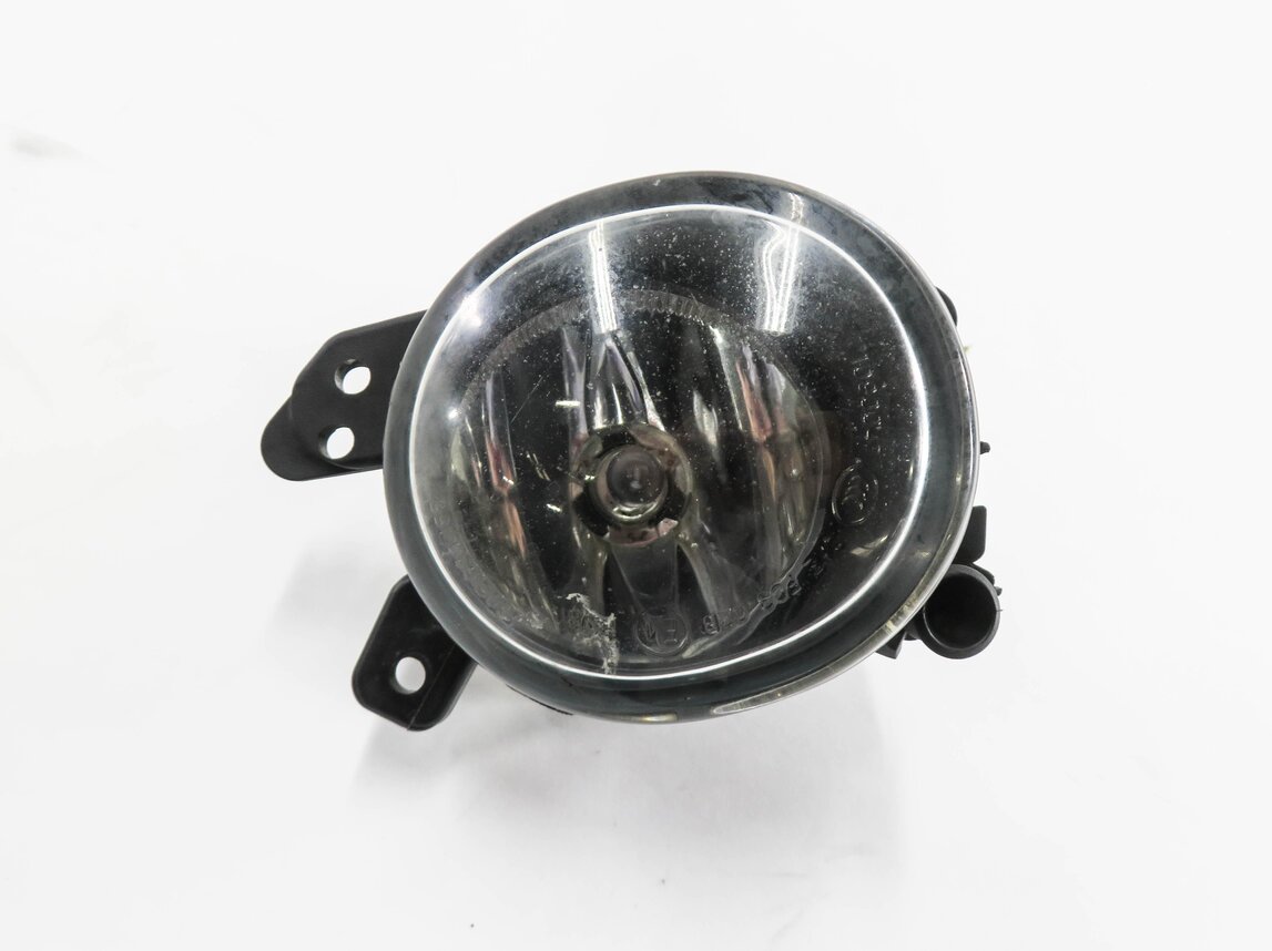 Thumbnail 4: 2006-2013 MERCEDES C300 C350 GL320 GL450 GL550 ML320 ML350 - LEFT FOGLIGHT LAMP
