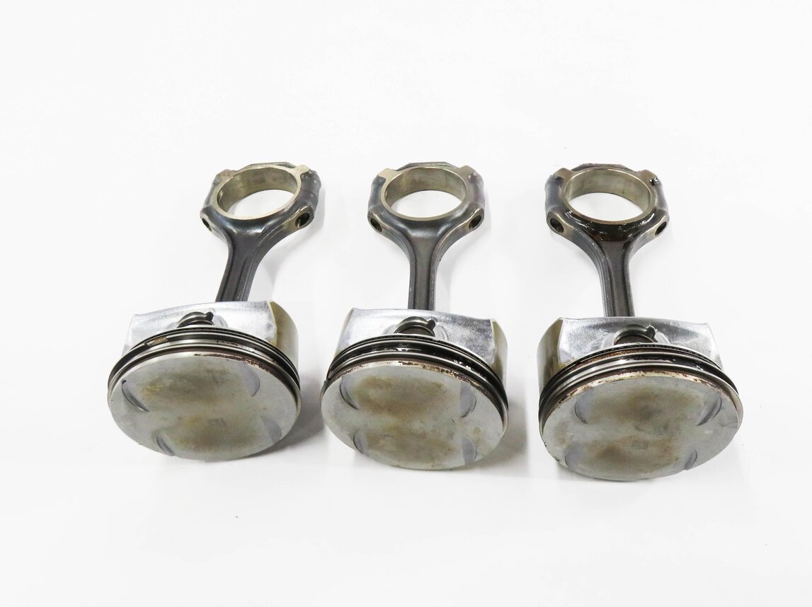 Thumbnail 5: 06-10 MERCEDES C350 E350 GL450 ML350 CLK350 R350 (W204 W164 X164) PISTON SET-3
