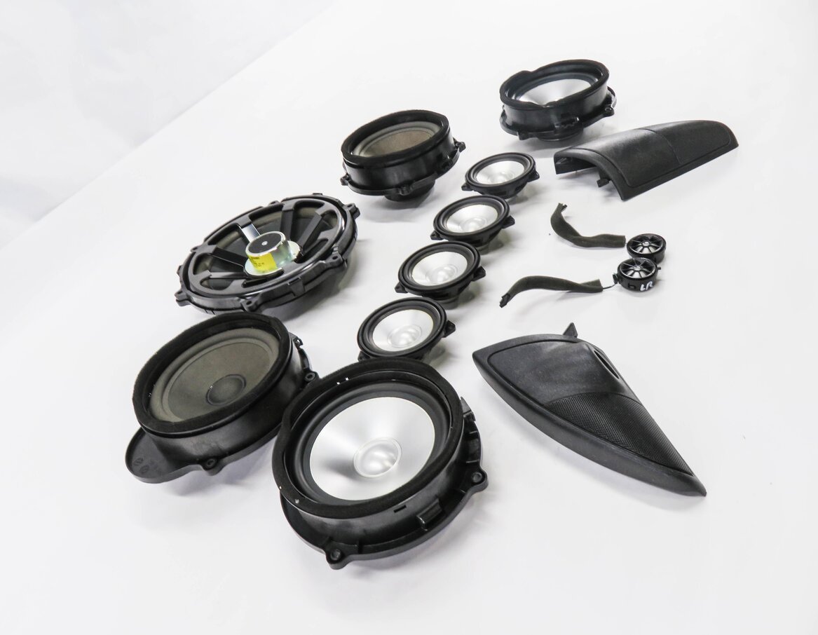 Thumbnail 3: 2006 RANGE ROVER SPORT (L320) HARMAN KARDON LOGIC-7 SUB SUBWOOFER SPEAKER SET-13