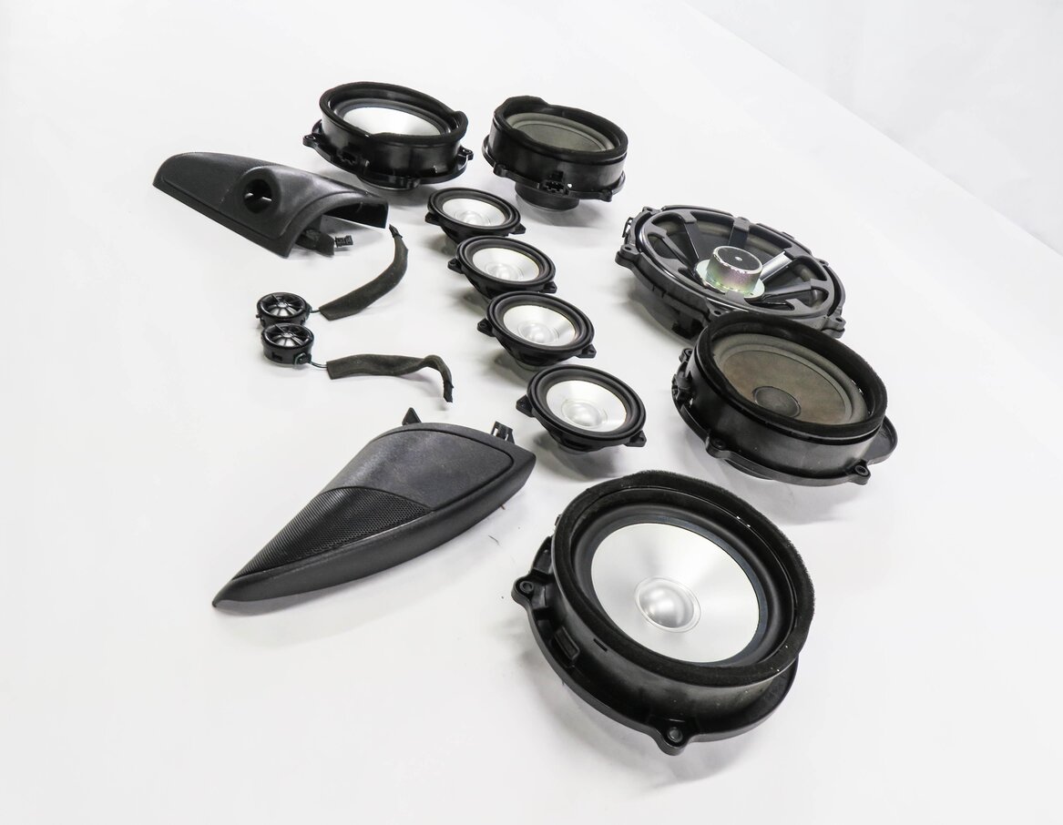 Thumbnail 4: 2006 RANGE ROVER SPORT (L320) HARMAN KARDON LOGIC-7 SUB SUBWOOFER SPEAKER SET-13
