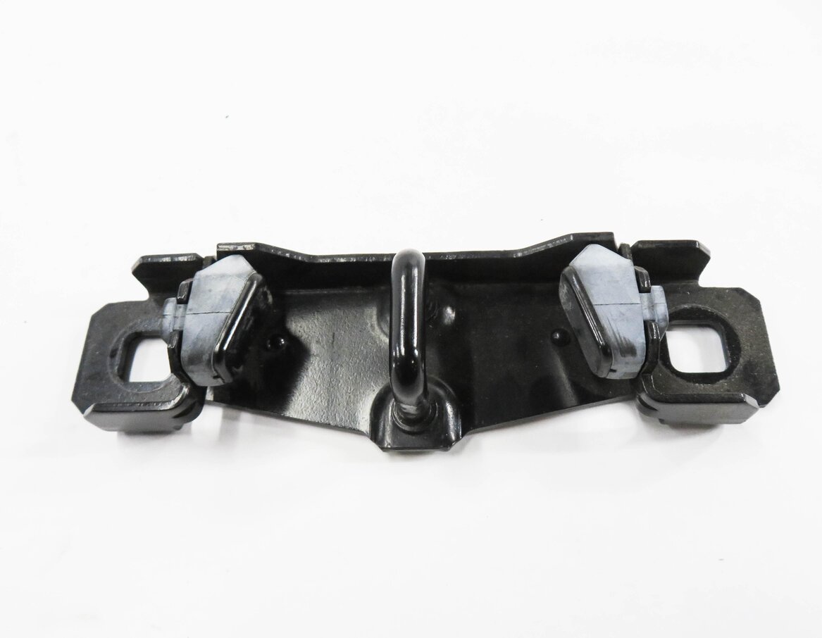 Thumbnail 5: 2006 RANGE ROVER SPORT (L320) REAR HATCH TRUNK LOCK LATCH STRIKER PLATE