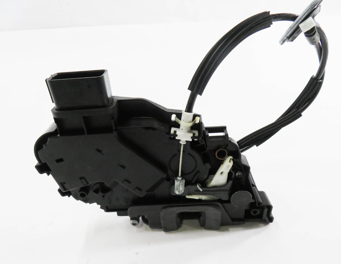 Thumbnail 5: 2005-2006 LAND ROVER LR3 - 06-08 RANGE ROVER SPORT (L320) RIGHT FRONT DOOR LATCH