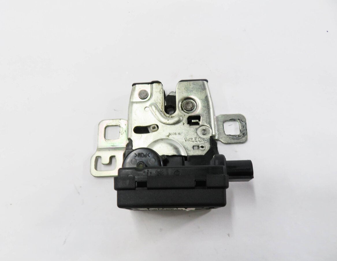 Thumbnail 2: 2006 RANGE ROVER SPORT (L320) REAR TRUNK UPPER GLASS LOCK LATCH ACTUATOR