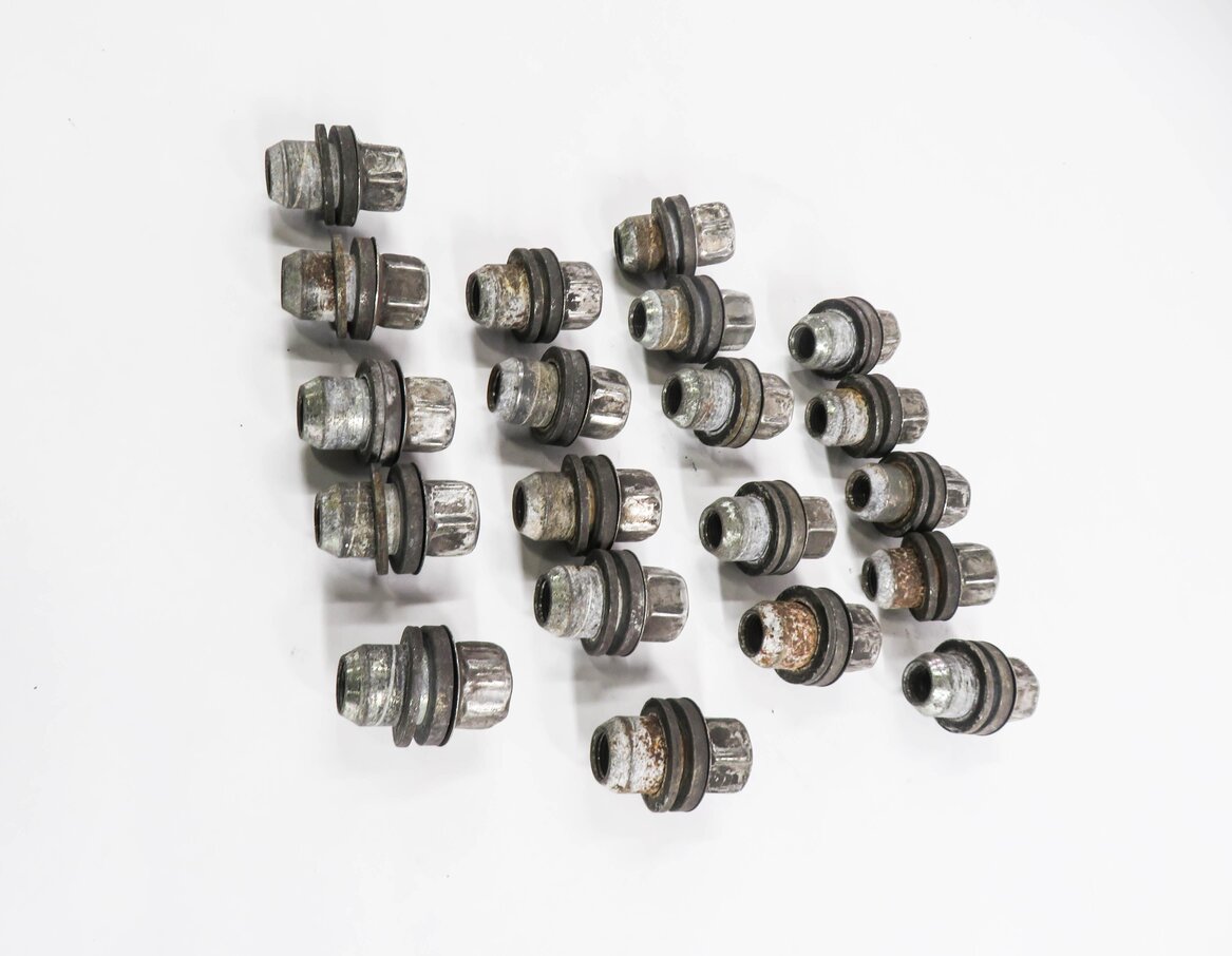 Thumbnail 4: 2005-2018 RANGE ROVER / SPORT LR3 LR4 DISCOVERY WHEEL TIRE RIM LUG NUT SET-20
