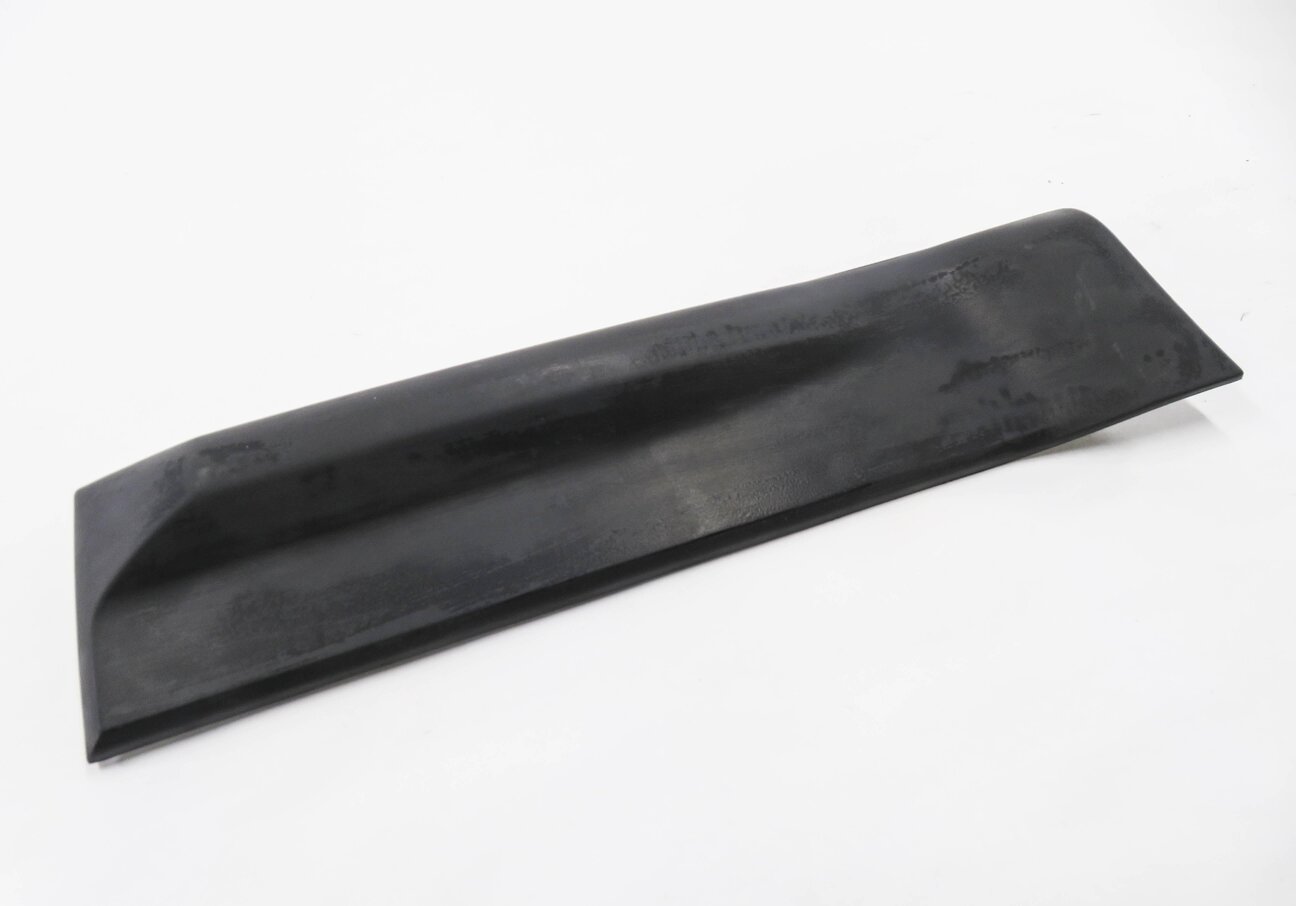 2006 RANGE ROVER SPORT (L320) RIGHT REAR DOOR LOWER MOULDING RUNNER TRIM