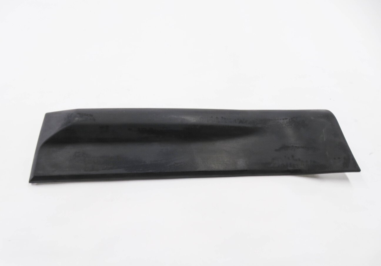Thumbnail 2: 2006 RANGE ROVER SPORT (L320) RIGHT REAR DOOR LOWER MOULDING RUNNER TRIM