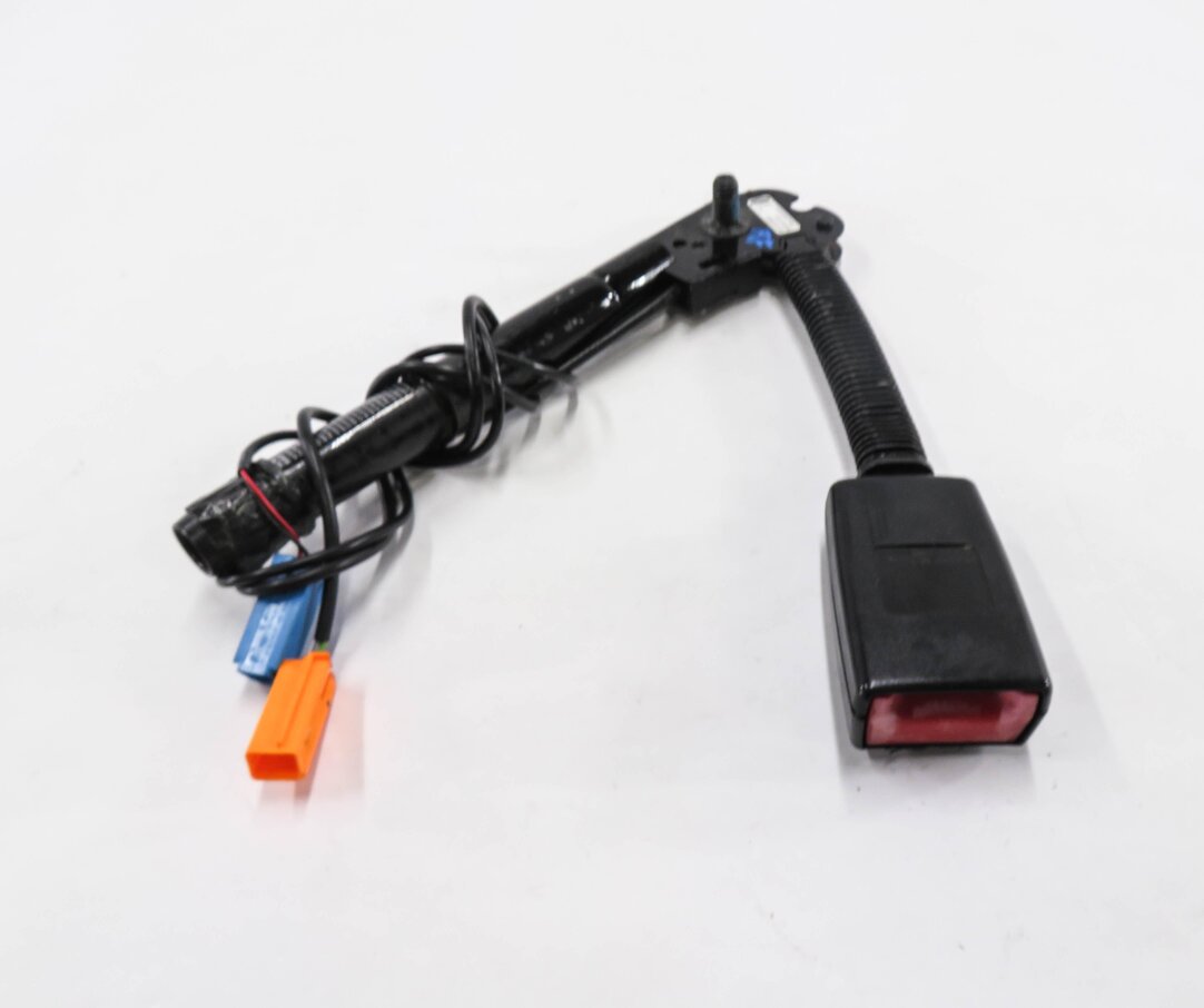Thumbnail 5: 2006-2007 LR3 / RANGE ROVER SPORT (L320) RIGHT FRONT SEATBELT BUCKLE RECEIVER