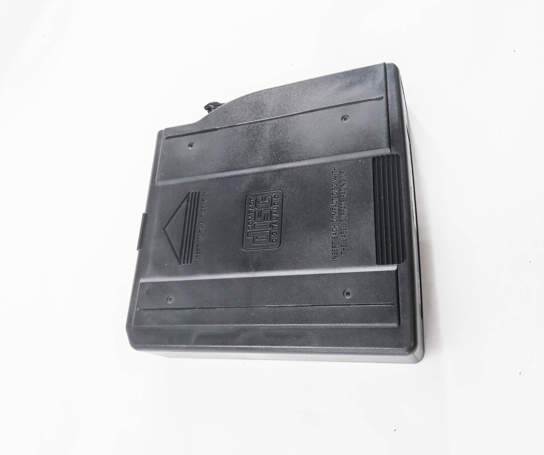 Thumbnail 9: 2006-2009 RANGE ROVER SPORT (L320) 6-DISC DVD VIDEO DISC CHANGER READER