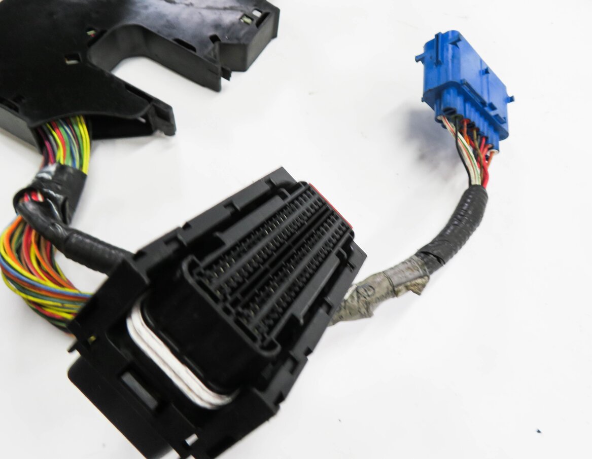 Thumbnail 4: 2006 RANGE ROVER SPORT (L320) 4.2L SUPERCHARGED ENGINE WIRE WIRING HARNESS LOOM