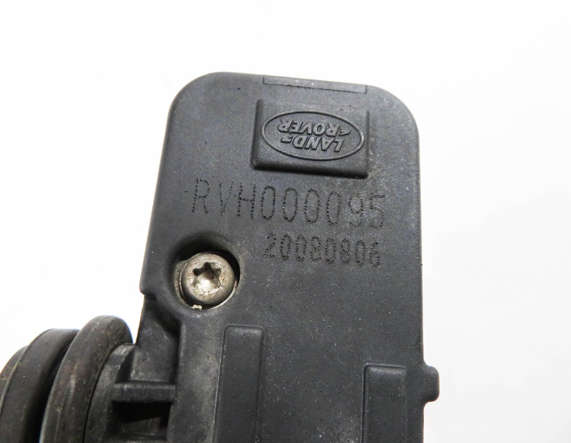 Thumbnail 8: 2006 RANGE ROVER SPORT (L320) AIR SUSPENSION VALVE BLOCK SET-3