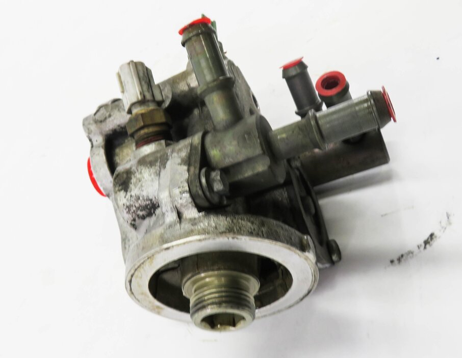 Thumbnail 3: 2006 RANGE ROVER SPORT (L320) 4.2L SUPERCHARGED ENGINE - OIL FILTER ADAPTER