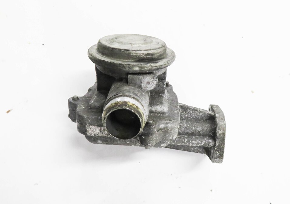 Thumbnail 2: 2011 MERCEDES GLK350 (X204) 3.5L M272 ENGINE - RIGHT AIR INJECTION CHECK VALVE