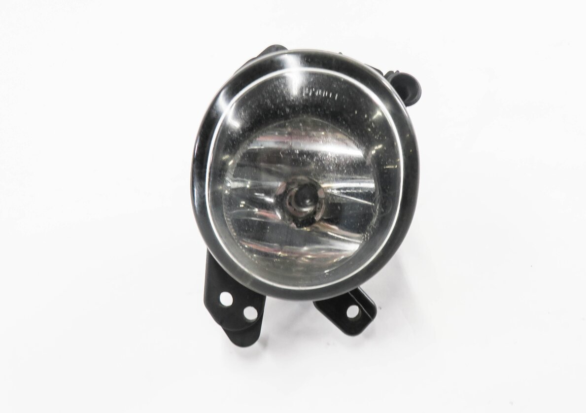 Thumbnail 2: 2006-2013 MERCEDES C300 C350 GL320 GL450 GL550 ML320 ML350 - LEFT FOGLIGHT LAMP